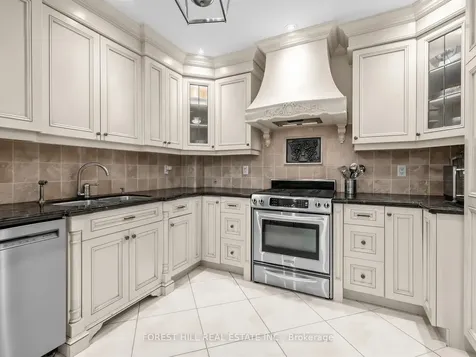 31 Latimer Avenue Toronto ON M5N 2M1