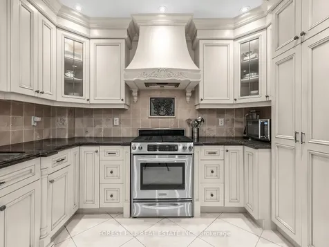 31 Latimer Avenue Toronto ON M5N 2M1