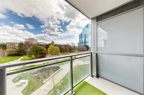 55 Ann O'reilly Road Toronto ON M2J 0E1