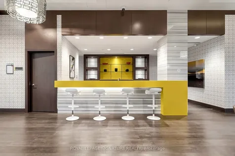 55 Ann O'reilly Road Toronto ON M2J 0E1