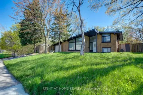 931 Willowdale Avenue Toronto ON M2M 3C3