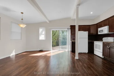 931 Willowdale Avenue Toronto ON M2M 3C3