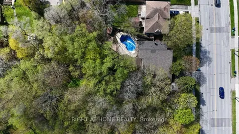 931 Willowdale Avenue Toronto ON M2M 3C3