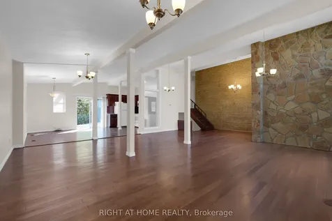 931 Willowdale Avenue Toronto ON M2M 3C3