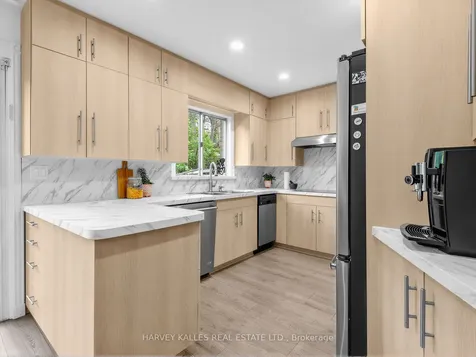 71 Prue Avenue Toronto ON M6B 1R6