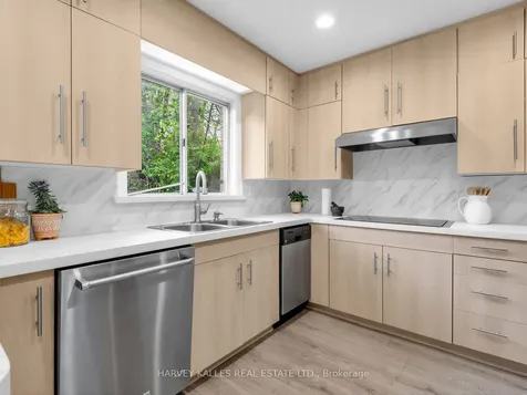 71 Prue Avenue Toronto ON M6B 1R6