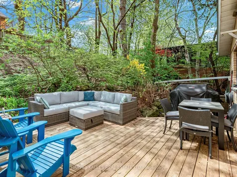 71 Prue Avenue Toronto ON M6B 1R6