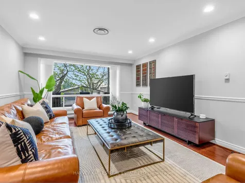 71 Prue Avenue Toronto ON M6B 1R6