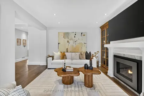101 Bombay Avenue Toronto ON M3H 1C1