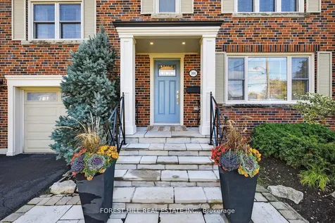 101 Bombay Avenue Toronto ON M3H 1C1