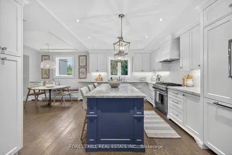 101 Bombay Avenue Toronto ON M3H 1C1