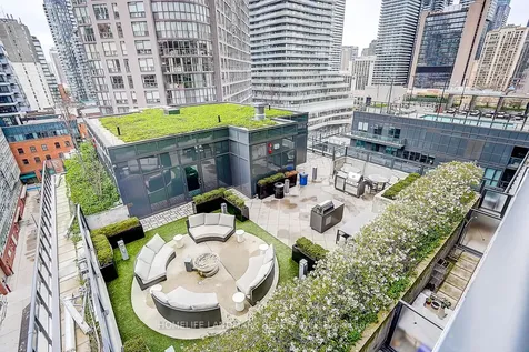 955 Bay Street Toronto ON M5S 0C6