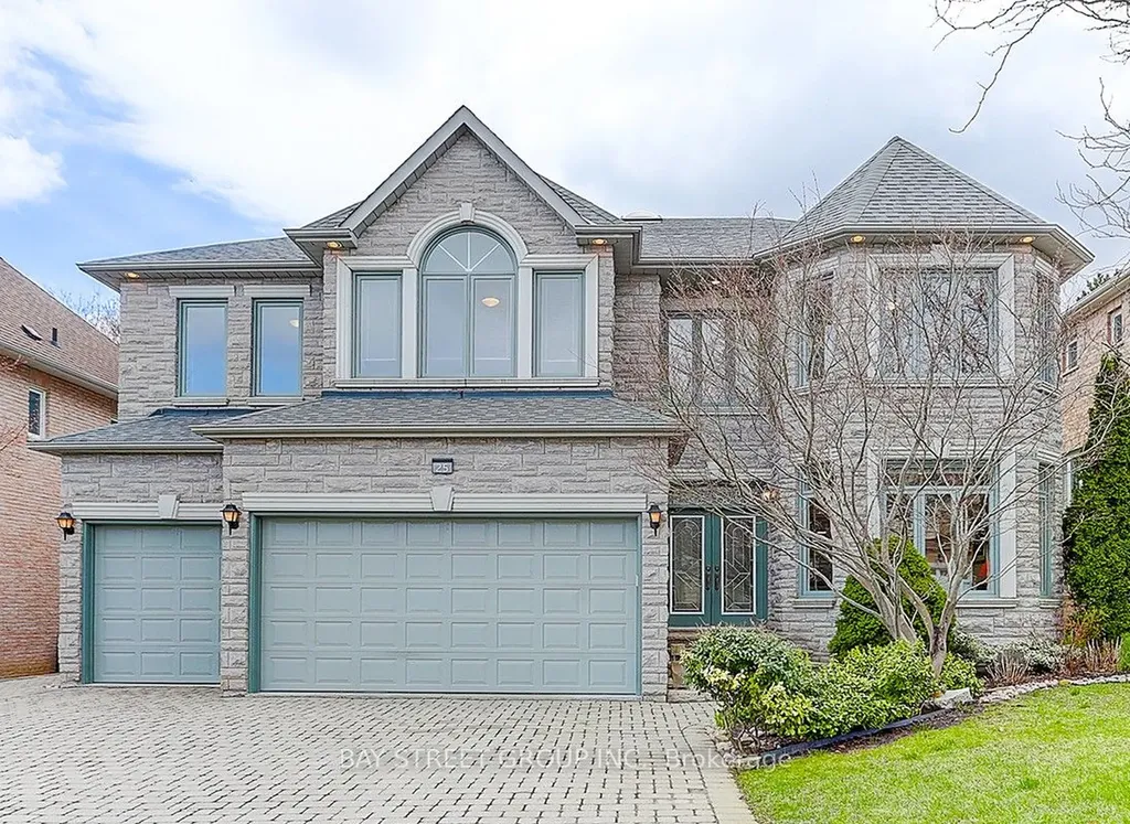 25 Bowan Court Toronto ON M2K 3A8