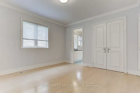 25 Bowan Court Toronto ON M2K 3A8