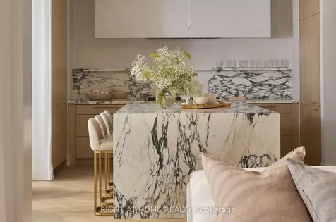 37 Rippleton Road Toronto ON M3B 1H4