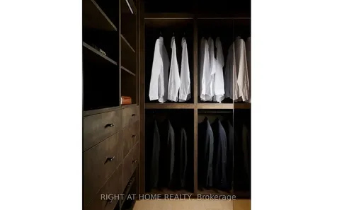 37 Rippleton Road Toronto ON M3B 1H4
