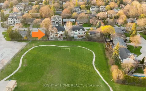 37 Rippleton Road Toronto ON M3B 1H4