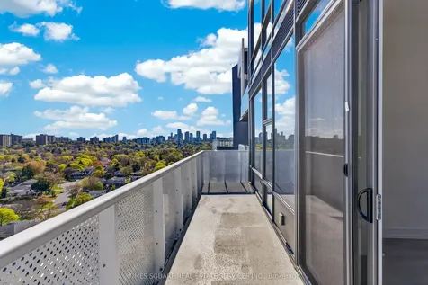 25 Adra Grado Way Toronto ON M2J 0H6