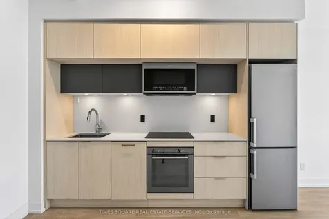 25 Adra Grado Way Toronto ON M2J 0H6