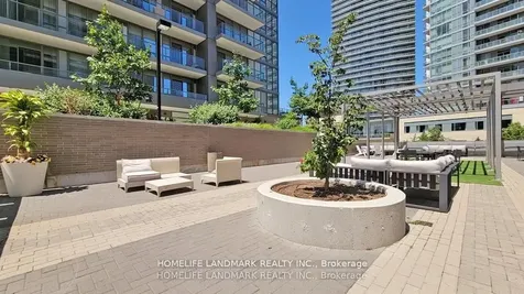 50 Forest Manor Road Toronto ON M2J 0E3