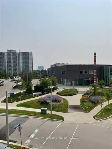 50 Forest Manor Road Toronto ON M2J 0E3