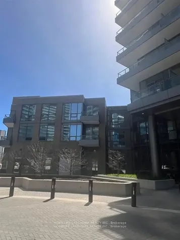 50 Forest Manor Road Toronto ON M2J 0E3