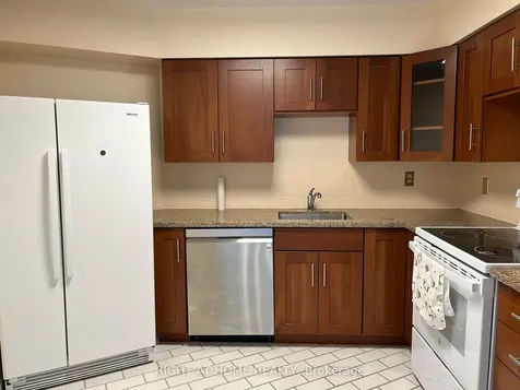 250 Queens Quay W Toronto ON M5J 2N2