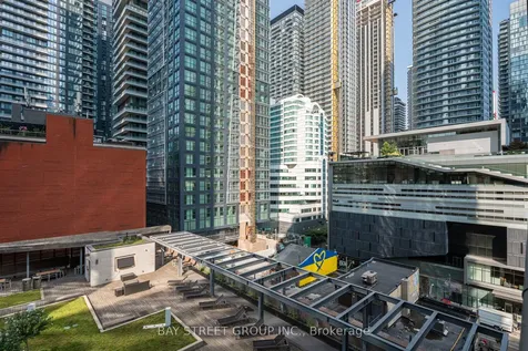 8 Mercer Street Toronto ON M5V 0C4