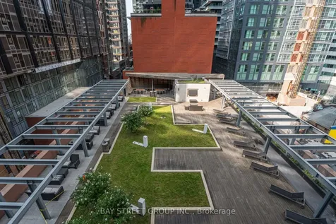 8 Mercer Street Toronto ON M5V 0C4