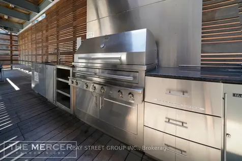 8 Mercer Street Toronto ON M5V 0C4