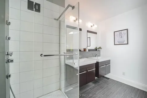 14 Easton Road Toronto ON M2N 2L3
