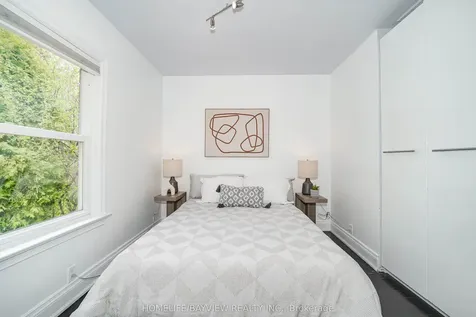 14 Easton Road Toronto ON M2N 2L3