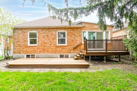 14 Easton Road Toronto ON M2N 2L3