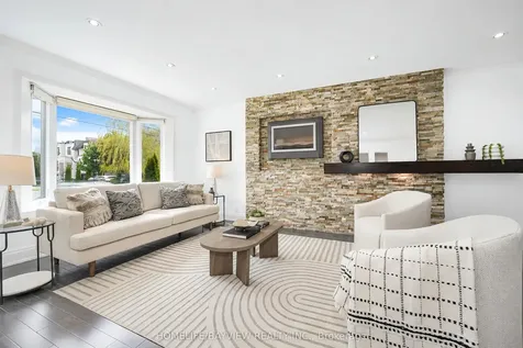 14 Easton Road Toronto ON M2N 2L3