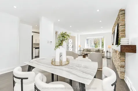 14 Easton Road Toronto ON M2N 2L3