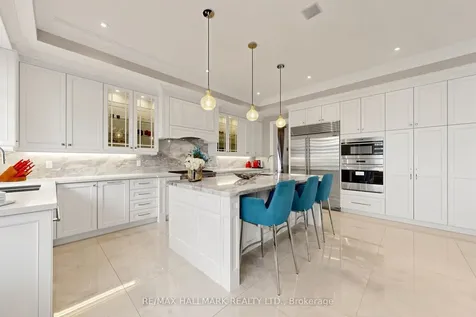 50 Lloydminster Crescent Toronto ON M2M 2S1