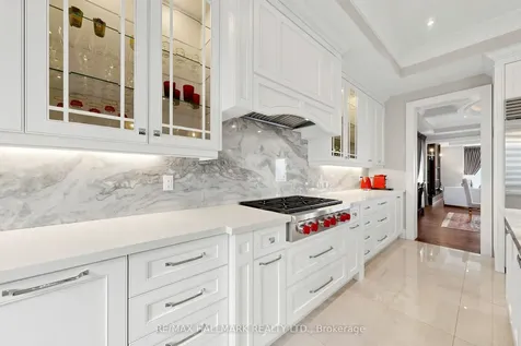 50 Lloydminster Crescent Toronto ON M2M 2S1