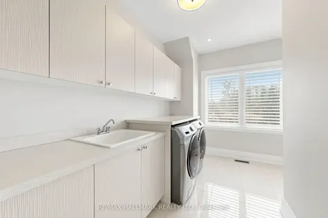50 Lloydminster Crescent Toronto ON M2M 2S1