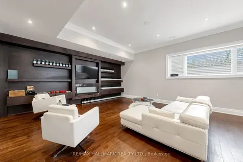 50 Lloydminster Crescent Toronto ON M2M 2S1