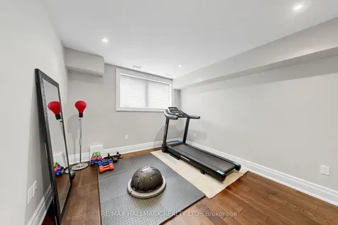 50 Lloydminster Crescent Toronto ON M2M 2S1