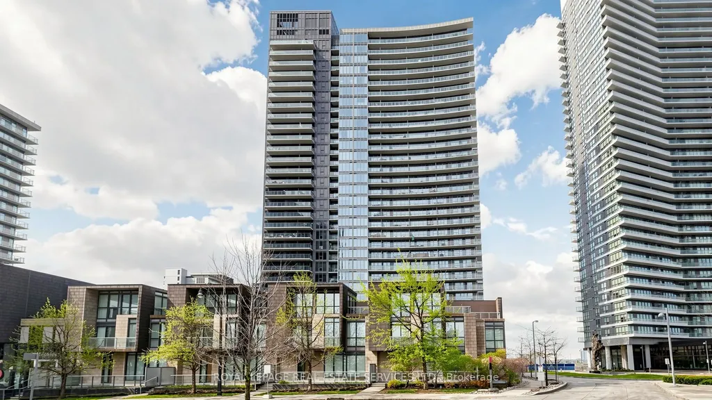121 Mcmahon Drive Toronto ON M2K 0C1