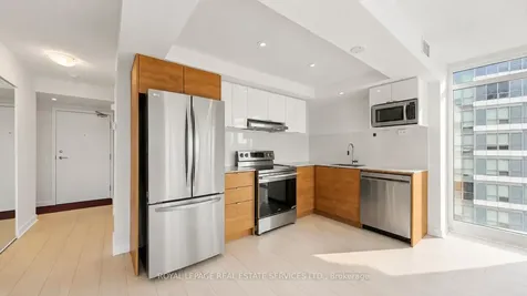 121 Mcmahon Drive Toronto ON M2K 0C1