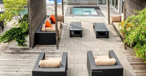 121 Mcmahon Drive Toronto ON M2K 0C1