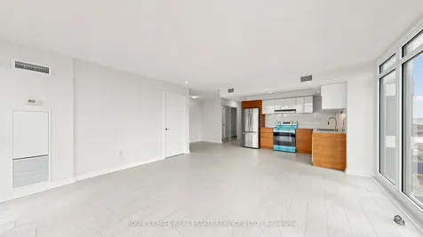 121 Mcmahon Drive Toronto ON M2K 0C1