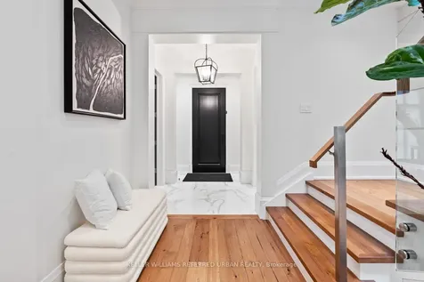 45 Norden Crescent Toronto ON M3B 1B7