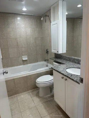 8 Park Road Toronto ON M4W 3S5