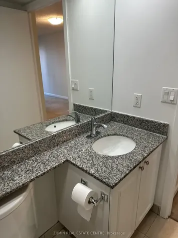 8 Park Road Toronto ON M4W 3S5