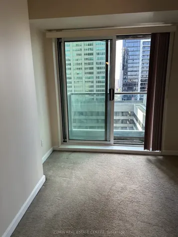 8 Park Road Toronto ON M4W 3S5