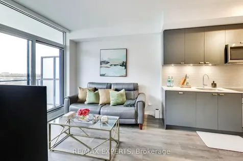 56 Forest Manor Road Toronto ON M2J 1M6