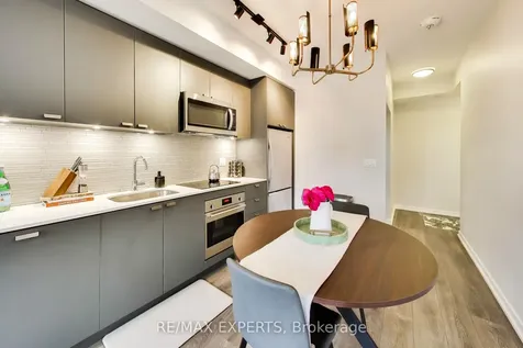 56 Forest Manor Road Toronto ON M2J 1M6
